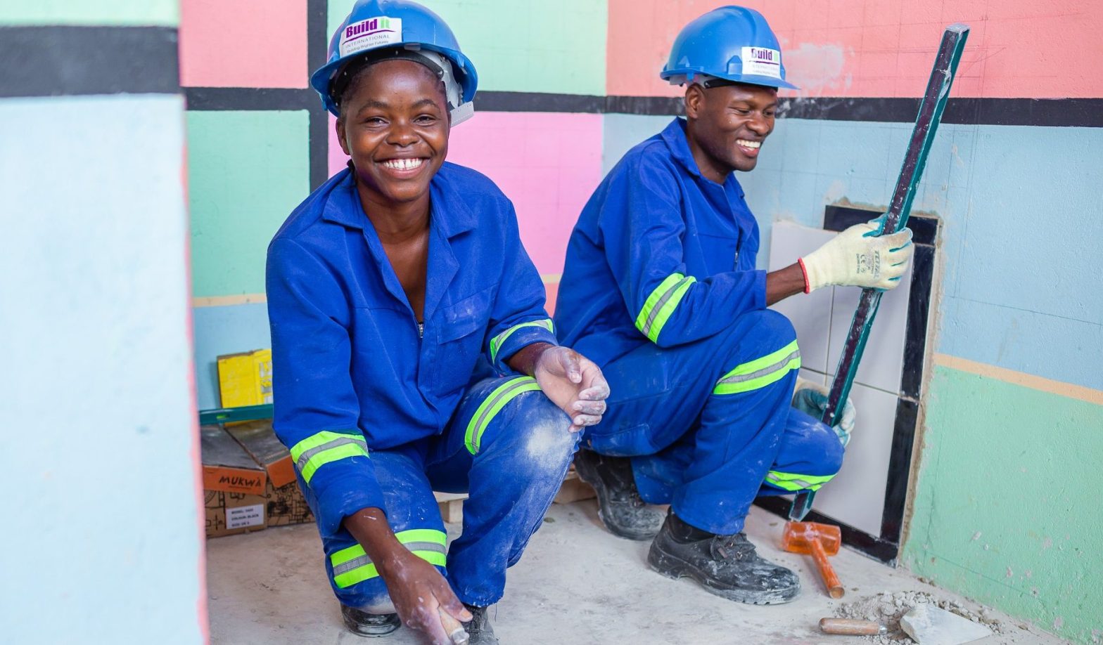 Floor and walling tiling course