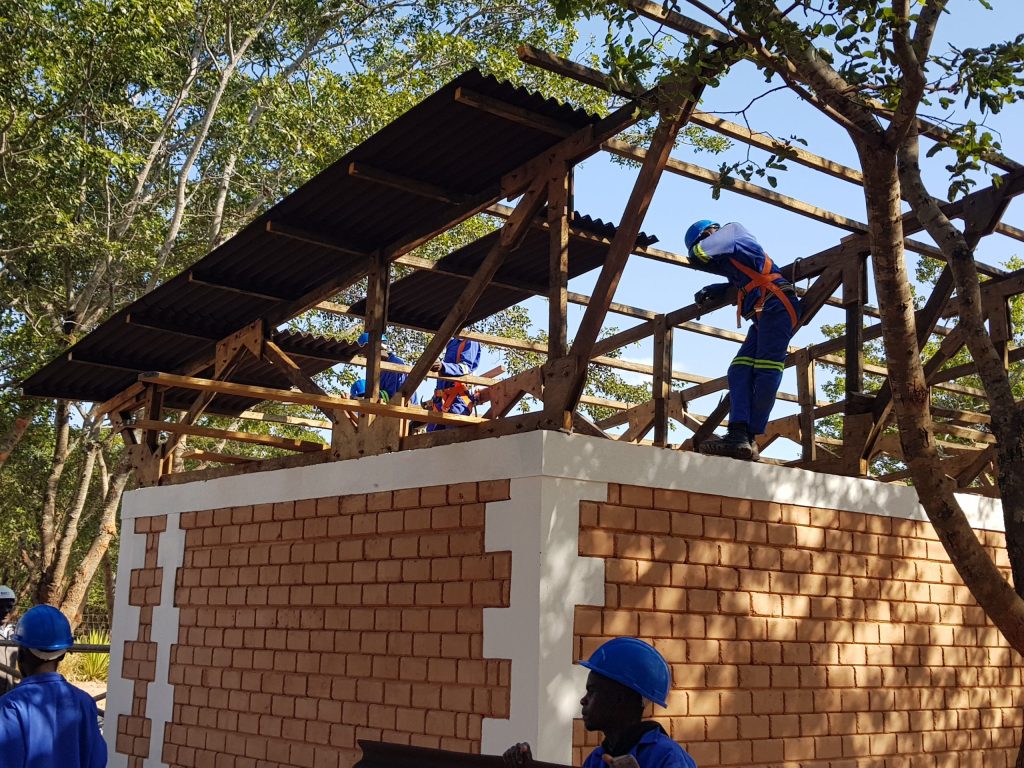 Construction of the roof on the student toilet block at the Centre for Excellence