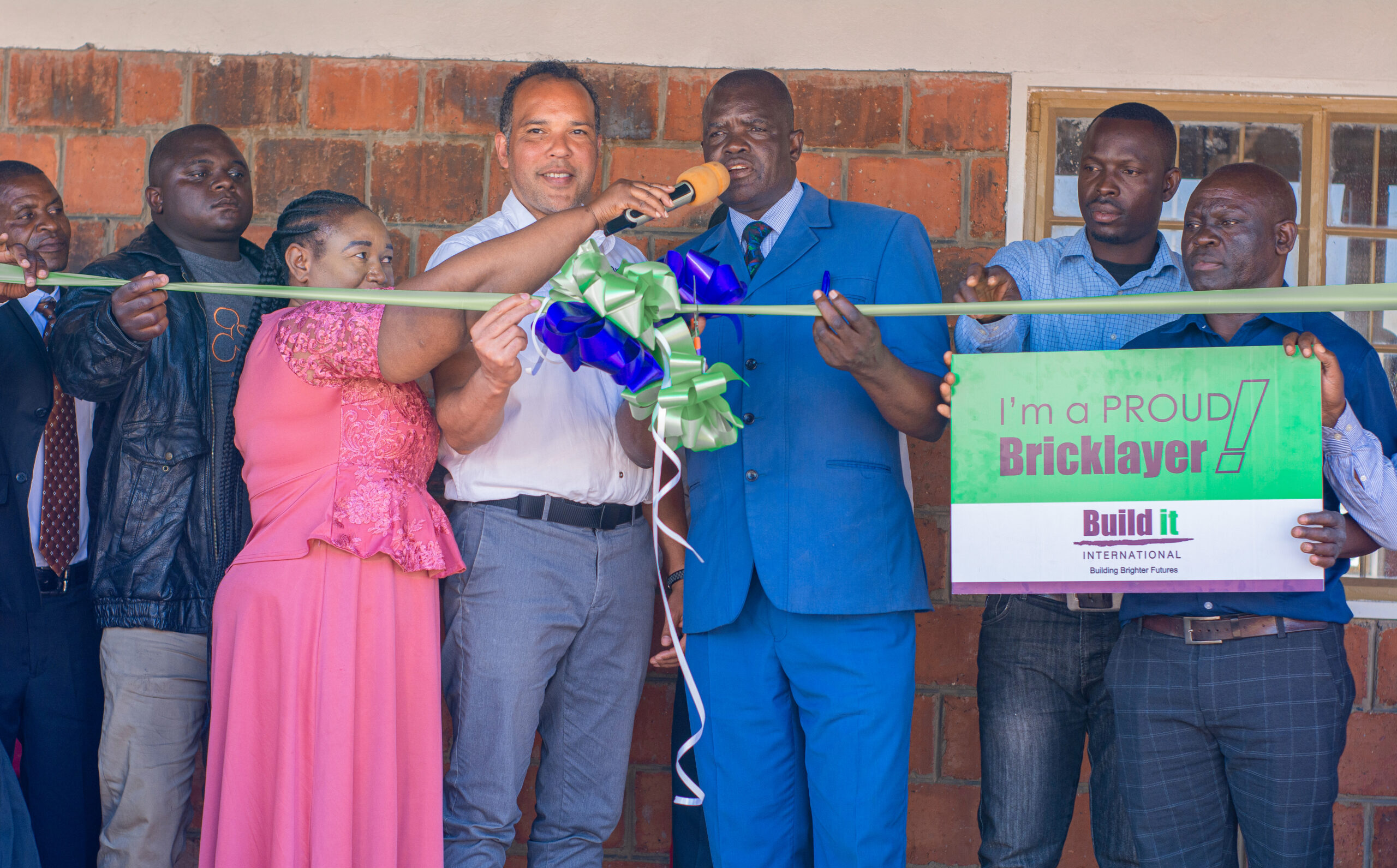 Handover celebrations at Mwachisompola Primary School